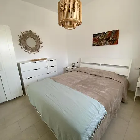 Y Mar Apartman *